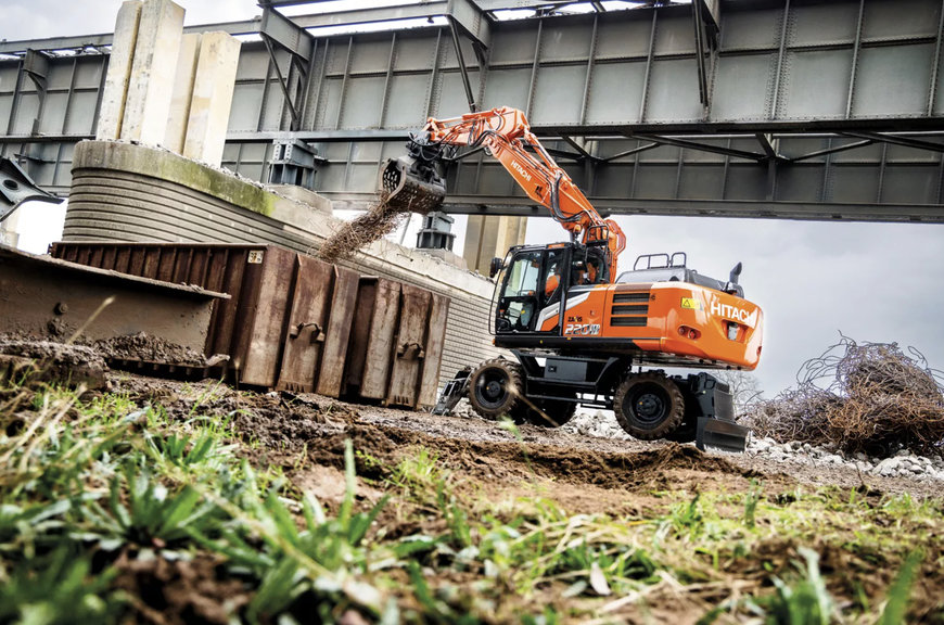 Hitachi dévoile le plus grand modèle de sa nouvelle gamme de pelles sur pneus Zaxis-7